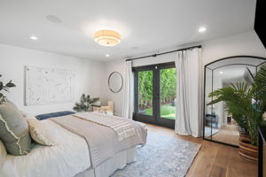 627 N Sierra Bonita Avenue (staged)-29