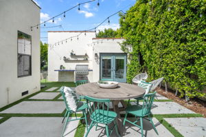 627 N Sierra Bonita Avenue (staged)-41