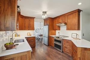 Somerset Dr-S2510-026.jpg