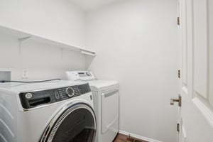 Somerset Dr-S2510-029.jpg