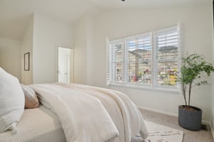 Somerset Dr-S2510-035.jpg