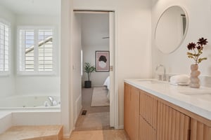 Somerset Dr-S2510-037.jpg