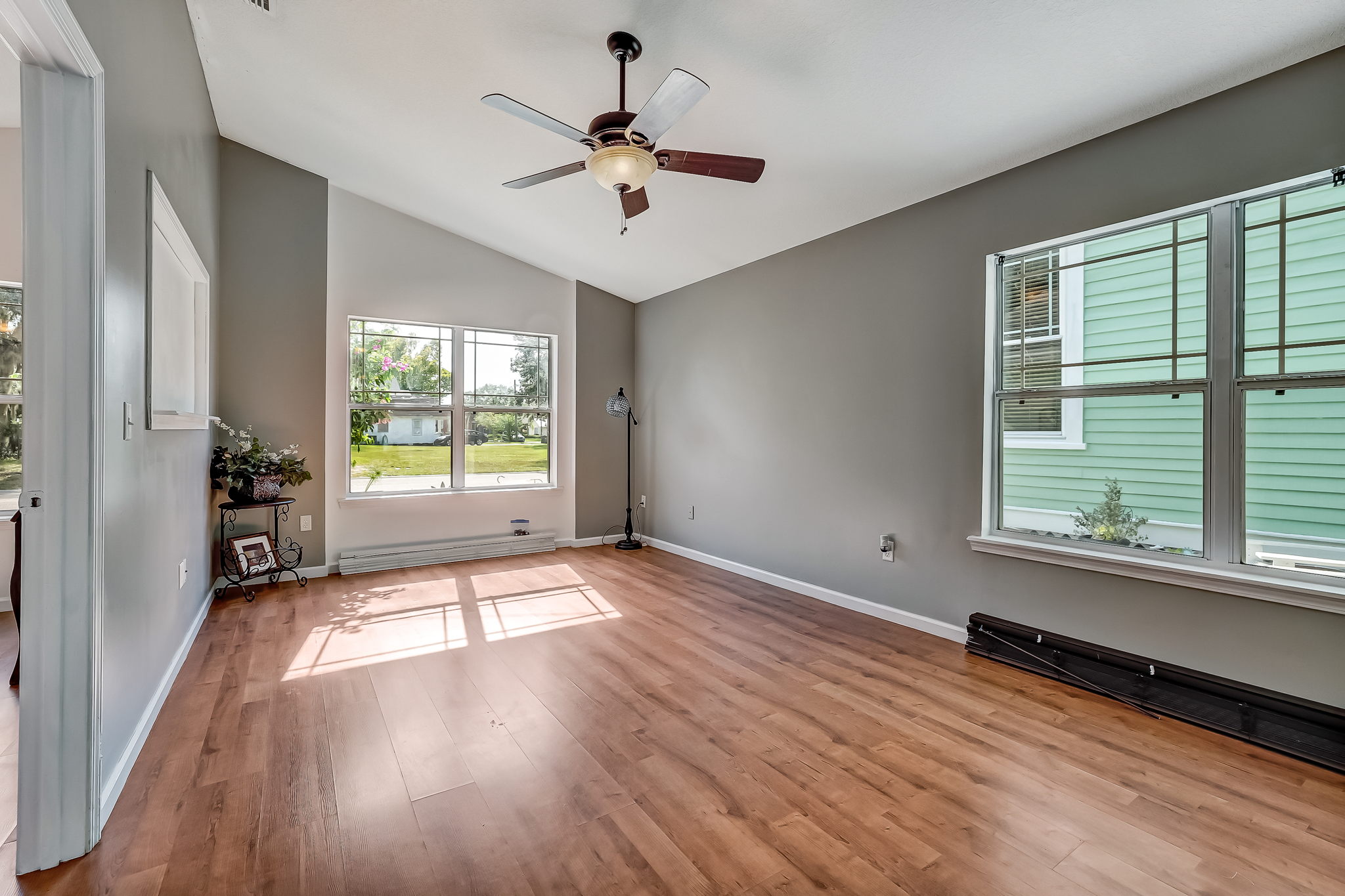 Guest Living Room