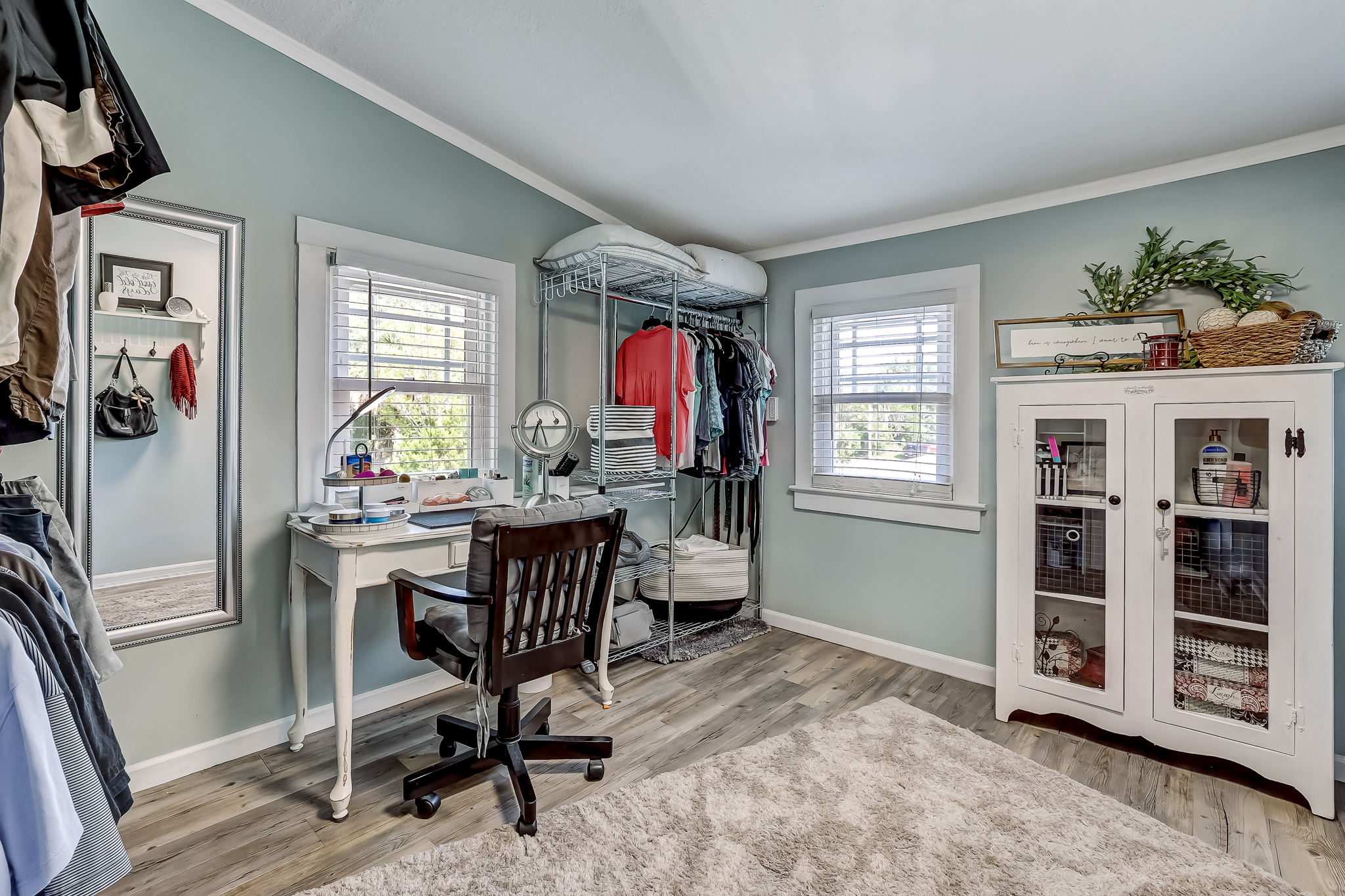 Primary Bedroom Closet
