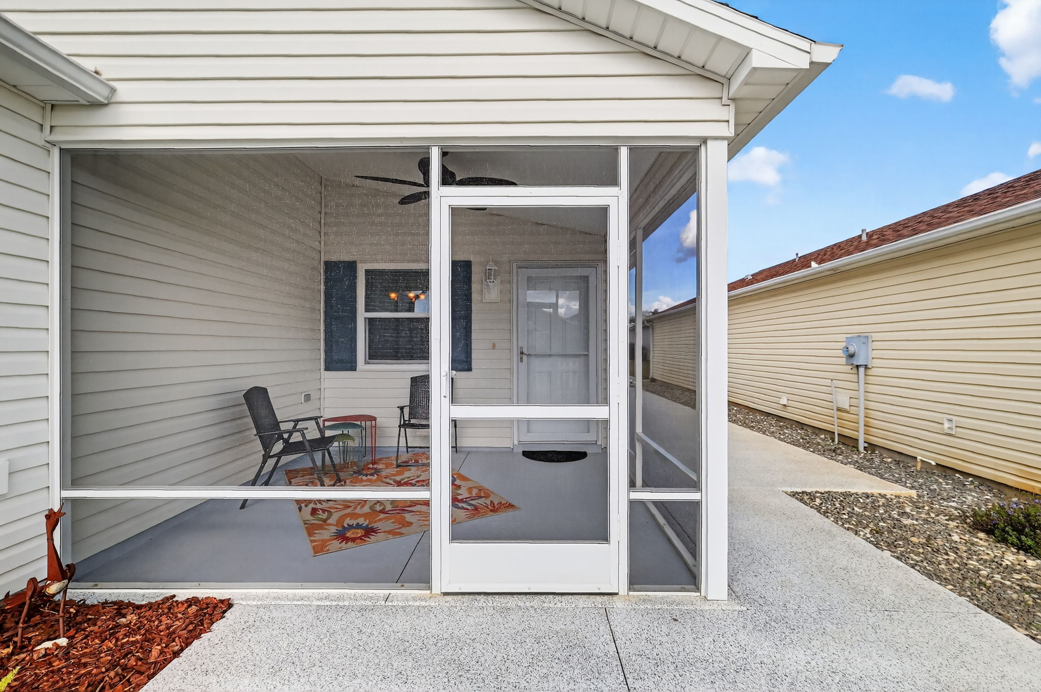 Front Lanai, Patio, and Entry