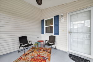 Front Lanai and Entry