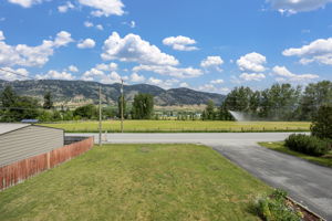  Photo 35
