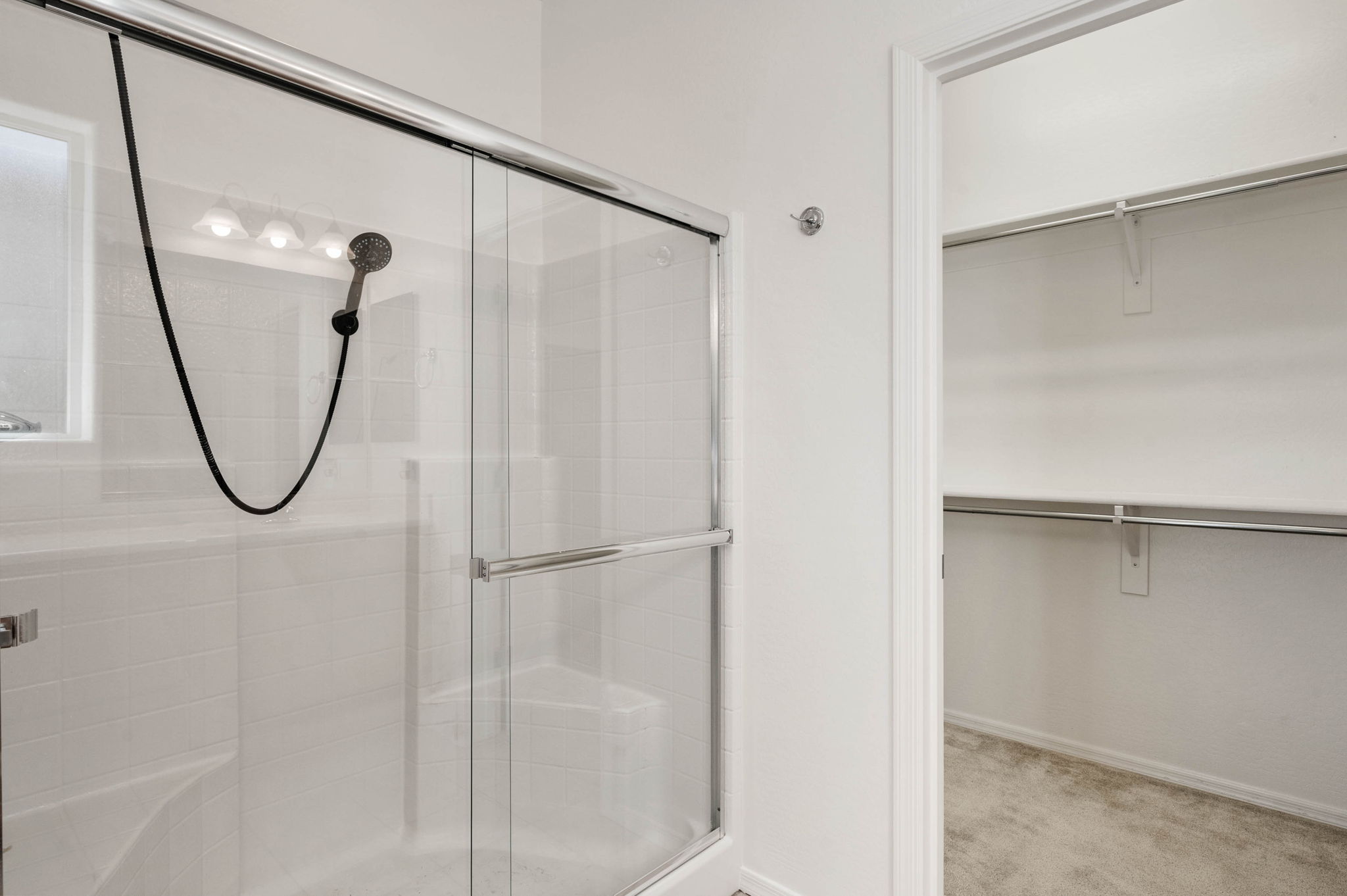 Primary Bathroom (2)