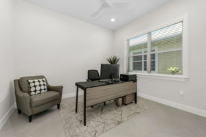 Den - Office