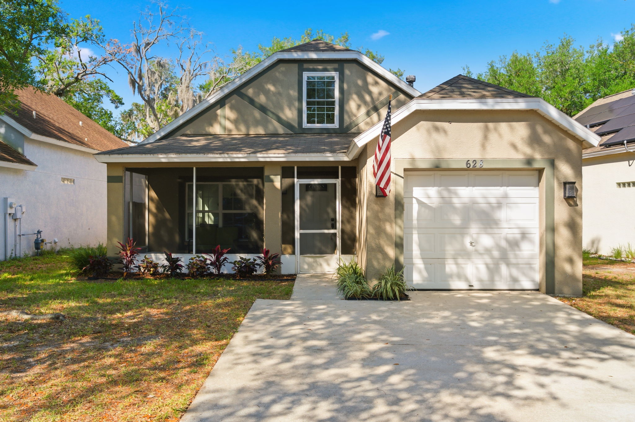 Front Exteriors (3)