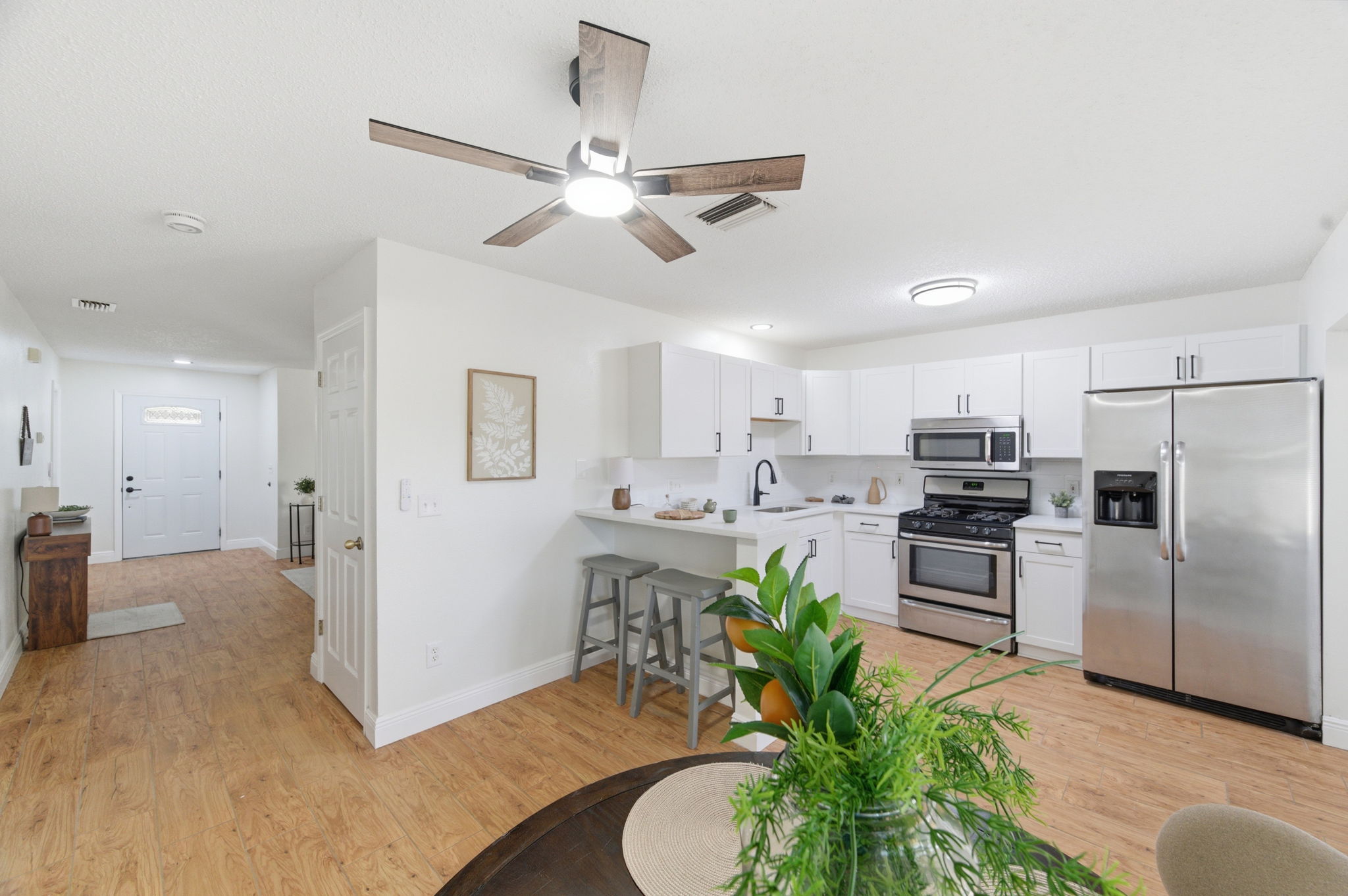 Interiors (10)