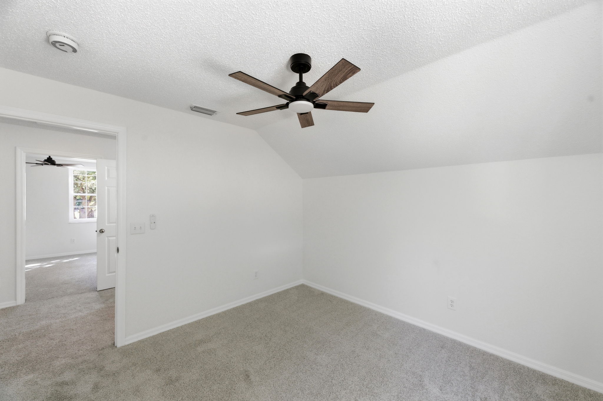 Interiors (28)