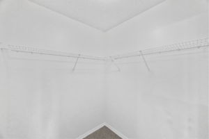 Interiors (17)