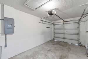 Interiors (31)