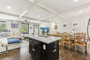 Manhasset Rd-013.jpg