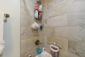 Manhasset Rd-016.jpg