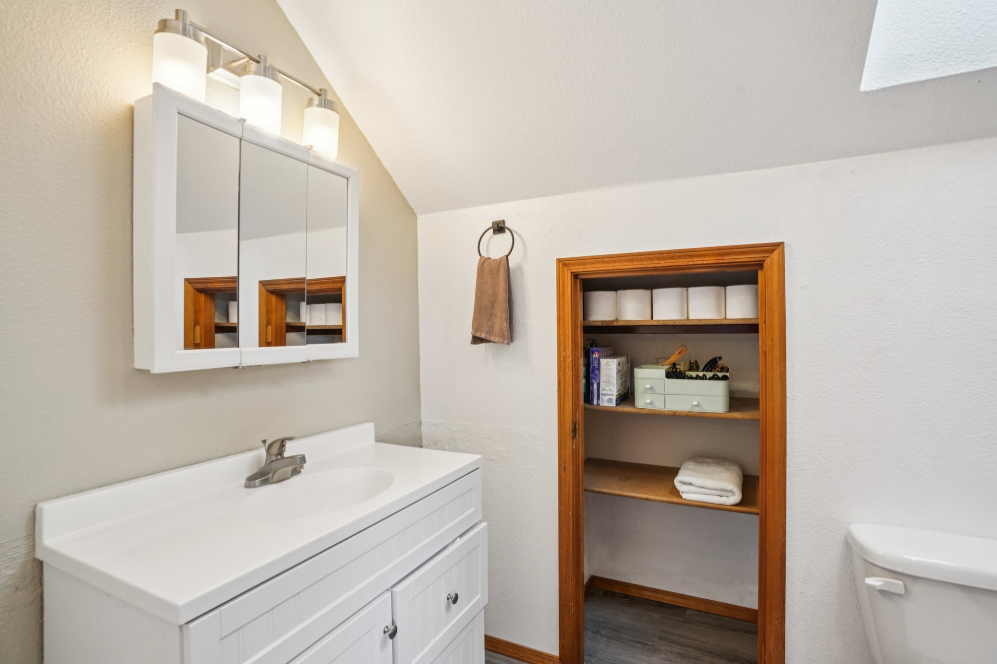 SW 1st Ct-S2203-030.jpg