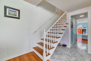 009_6280 Mountford Dr_