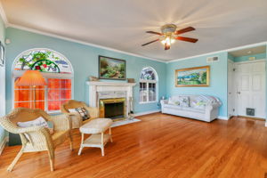 012_6280 Mountford Dr_