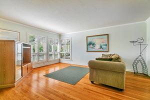 015_6280 Mountford Dr_
