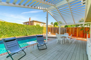 050_6280 Mountford Dr_