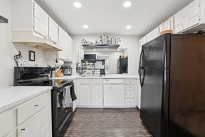 Cedar Ave S A202-S2402-011r.jpg