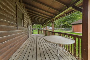  Photo 40
