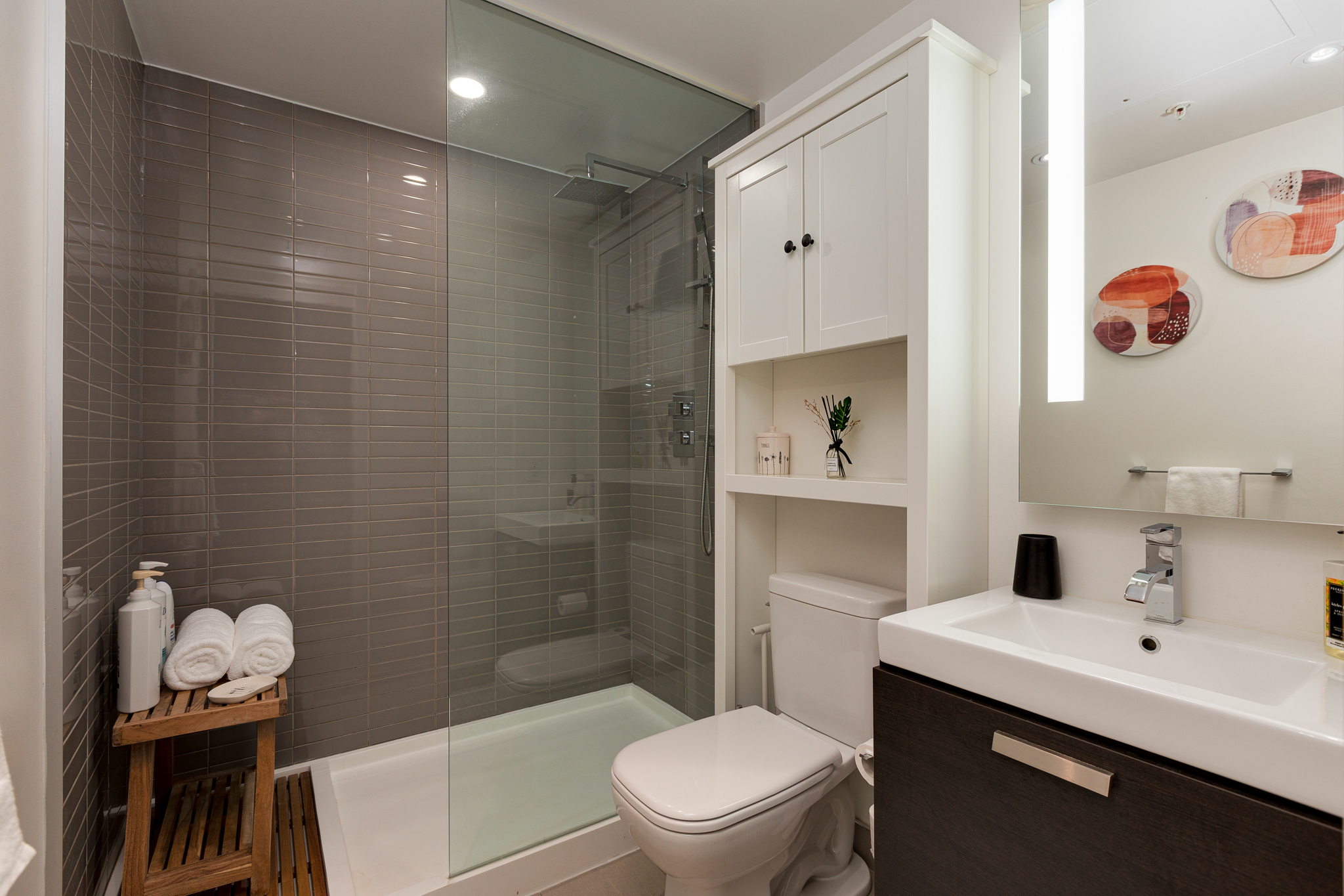 Toronto property showcase — delivered property photograph 25