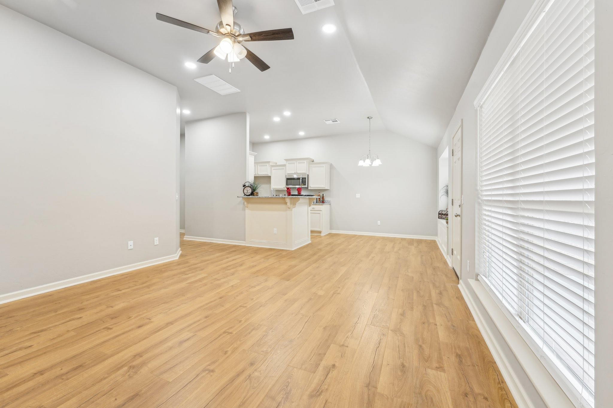 NW 112th St-007.jpg