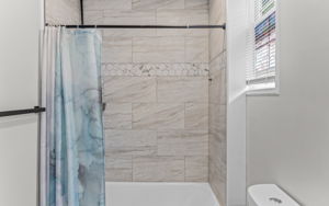  Photo 0