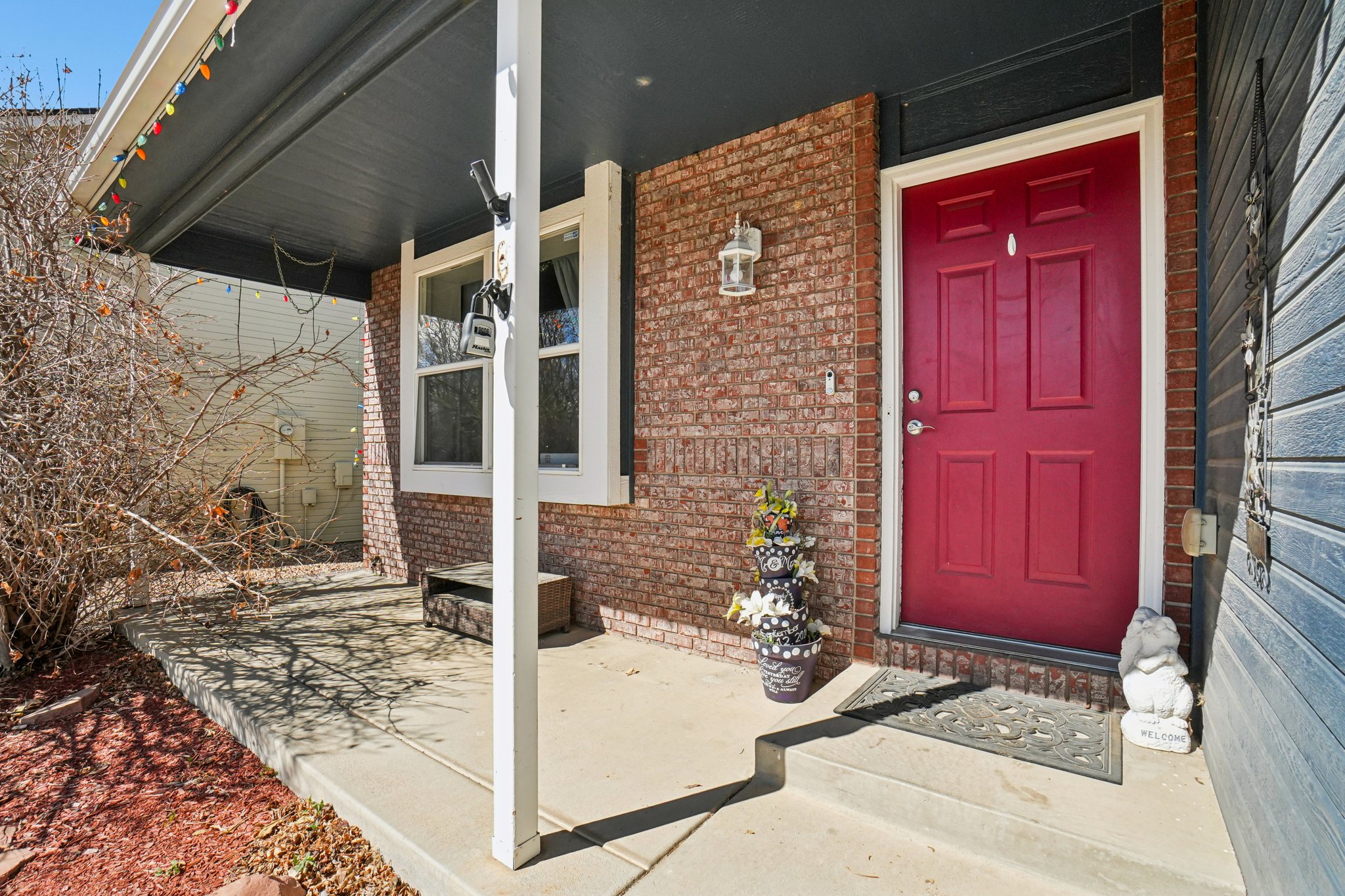 Sumac St-S1803-005.jpg