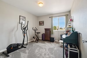 Sumac St-S1803-014.jpg
