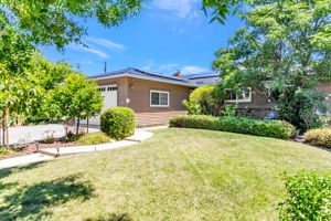 002_6290 Lillian Way