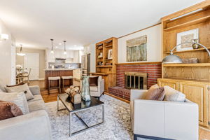 014_6290 Lillian Way