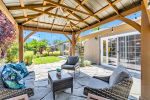 048_6290 Lillian Way