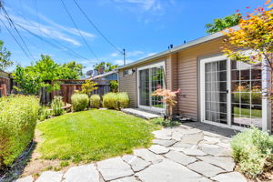 049_6290 Lillian Way