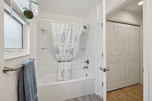 Whittle Ct-S1408-027.jpg