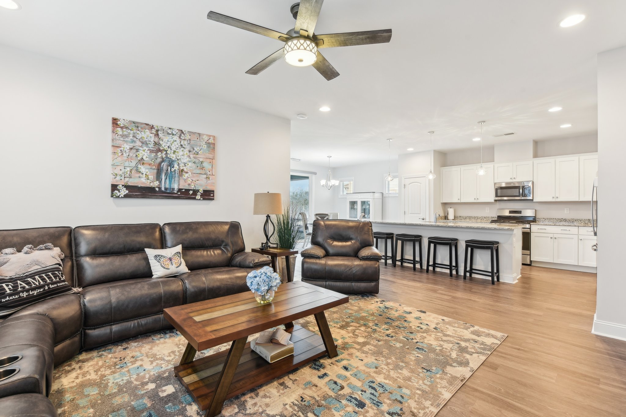 Raven Rock Dr-005.jpg