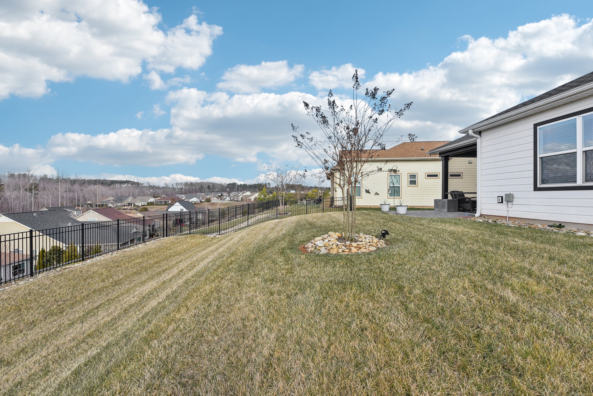 Raven Rock Dr-031.jpg