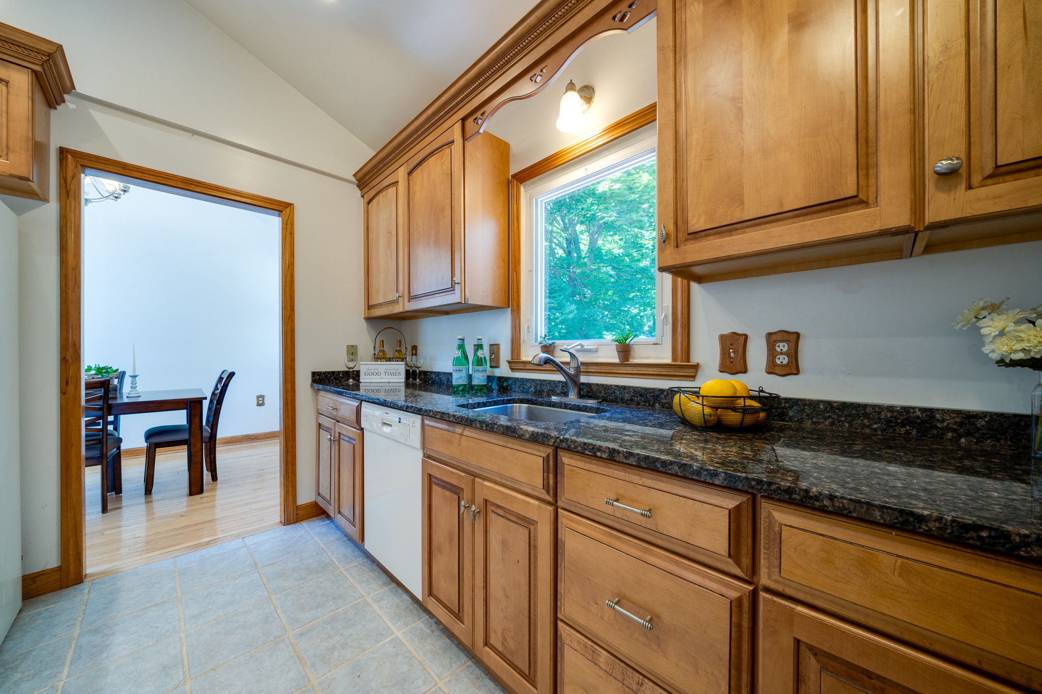  63 Belden Rd, Hamden, CT 06514, US Photo 7