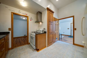  63 Belden Rd, Hamden, CT 06514, US Photo 9