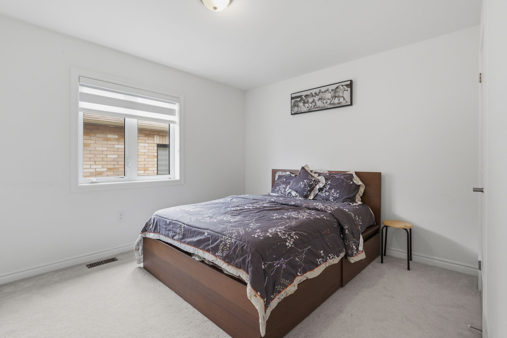 Property in Newmarket — delivered property photograph 28