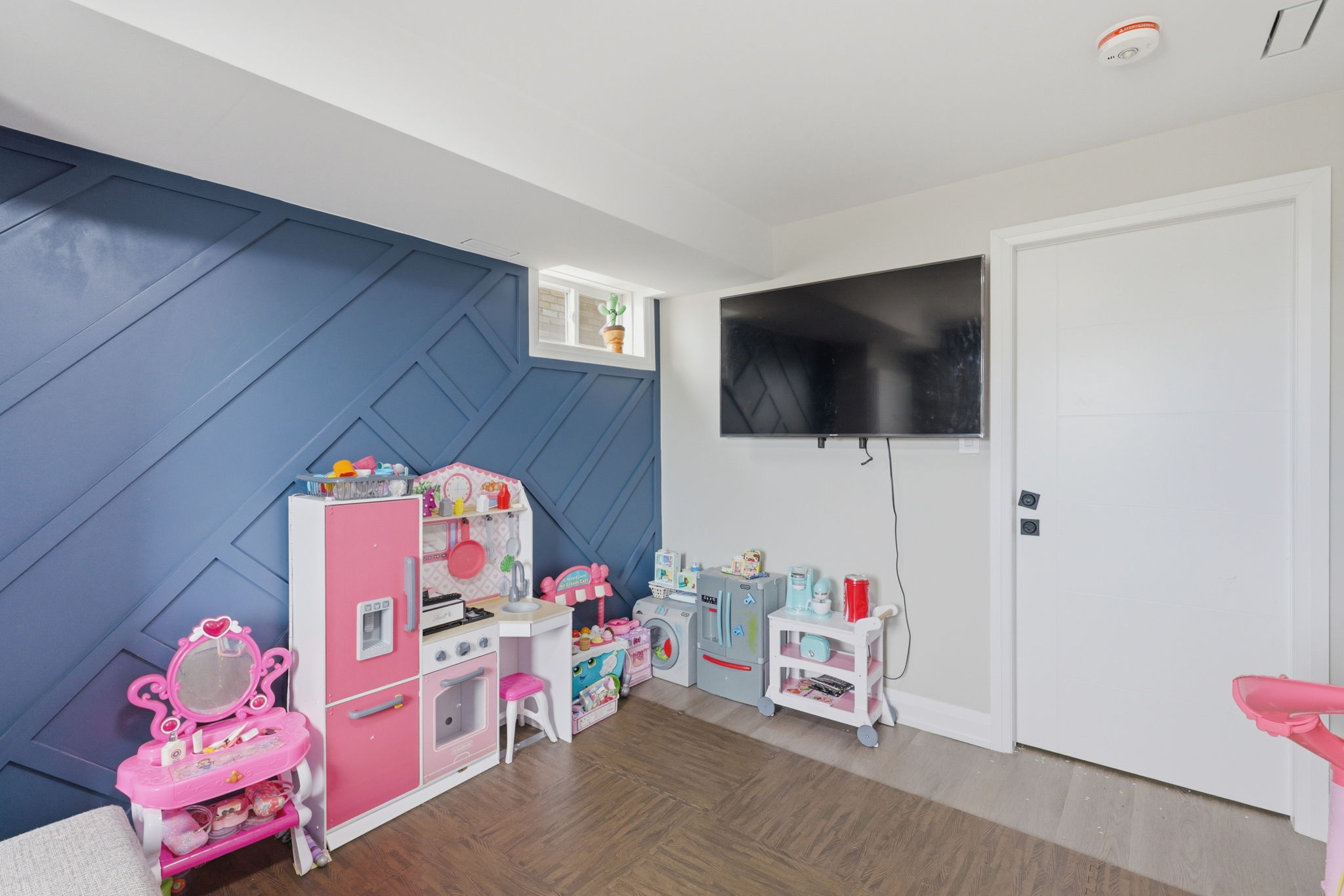 Property in Newmarket — delivered property photograph 37