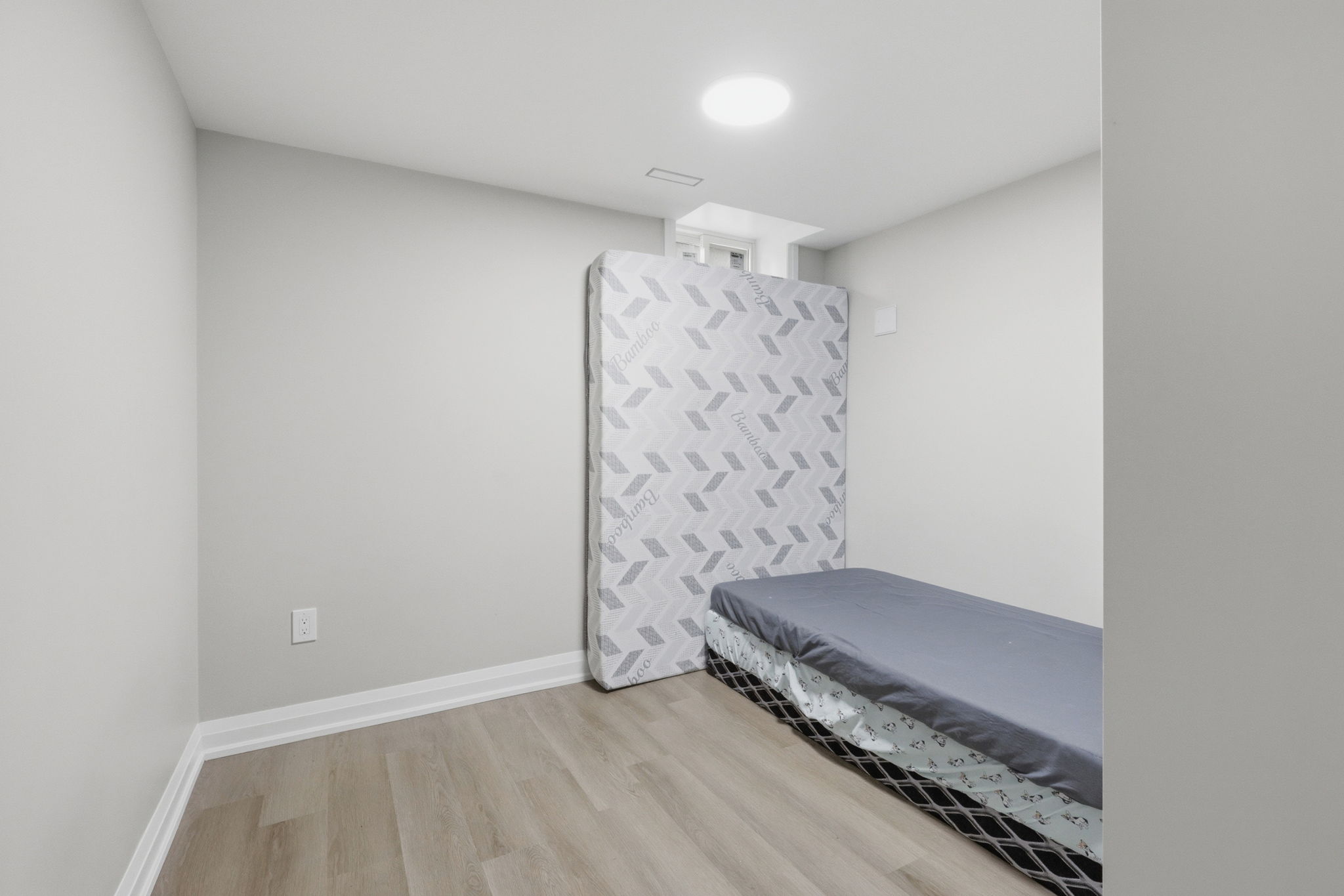 Property in Newmarket — delivered property photograph 43