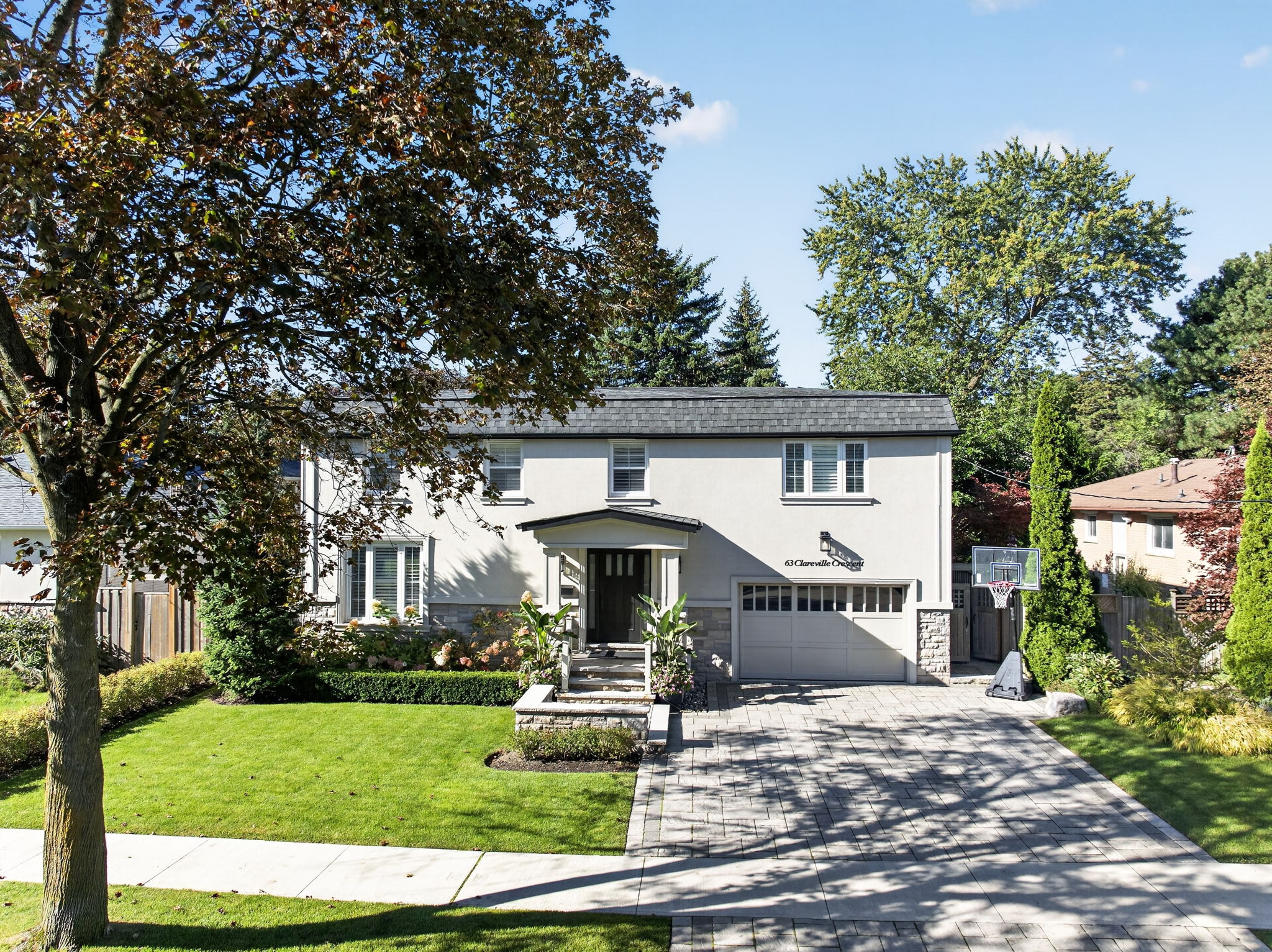63 Clareville Crescent Toronto, ON M2J 2B9