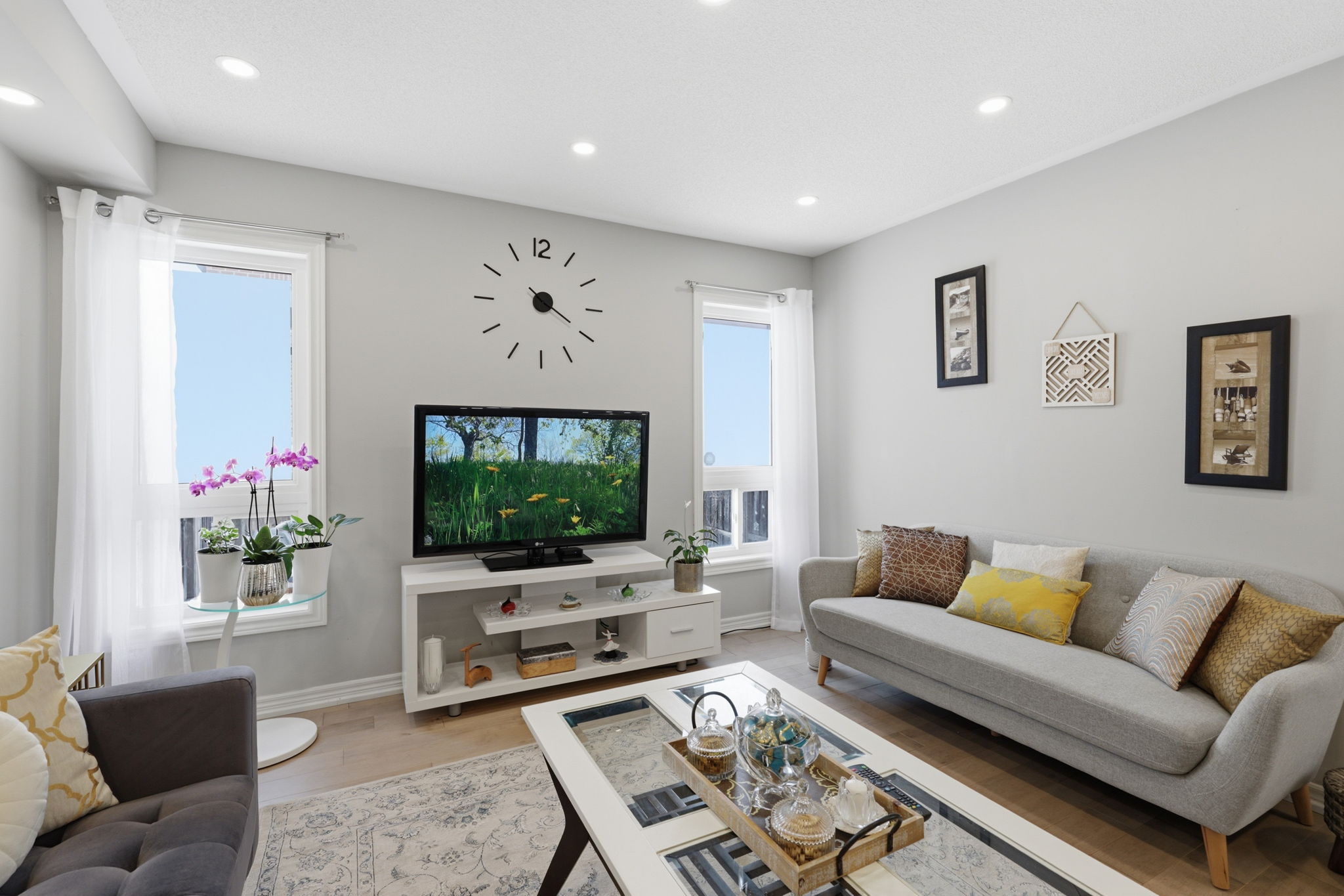 East Gwillimbury property showcase — delivered property photograph 13
