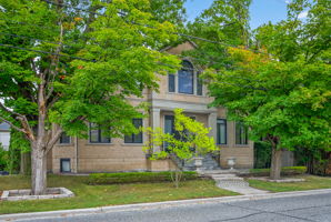 63 Gordon Rd, Toronto ON