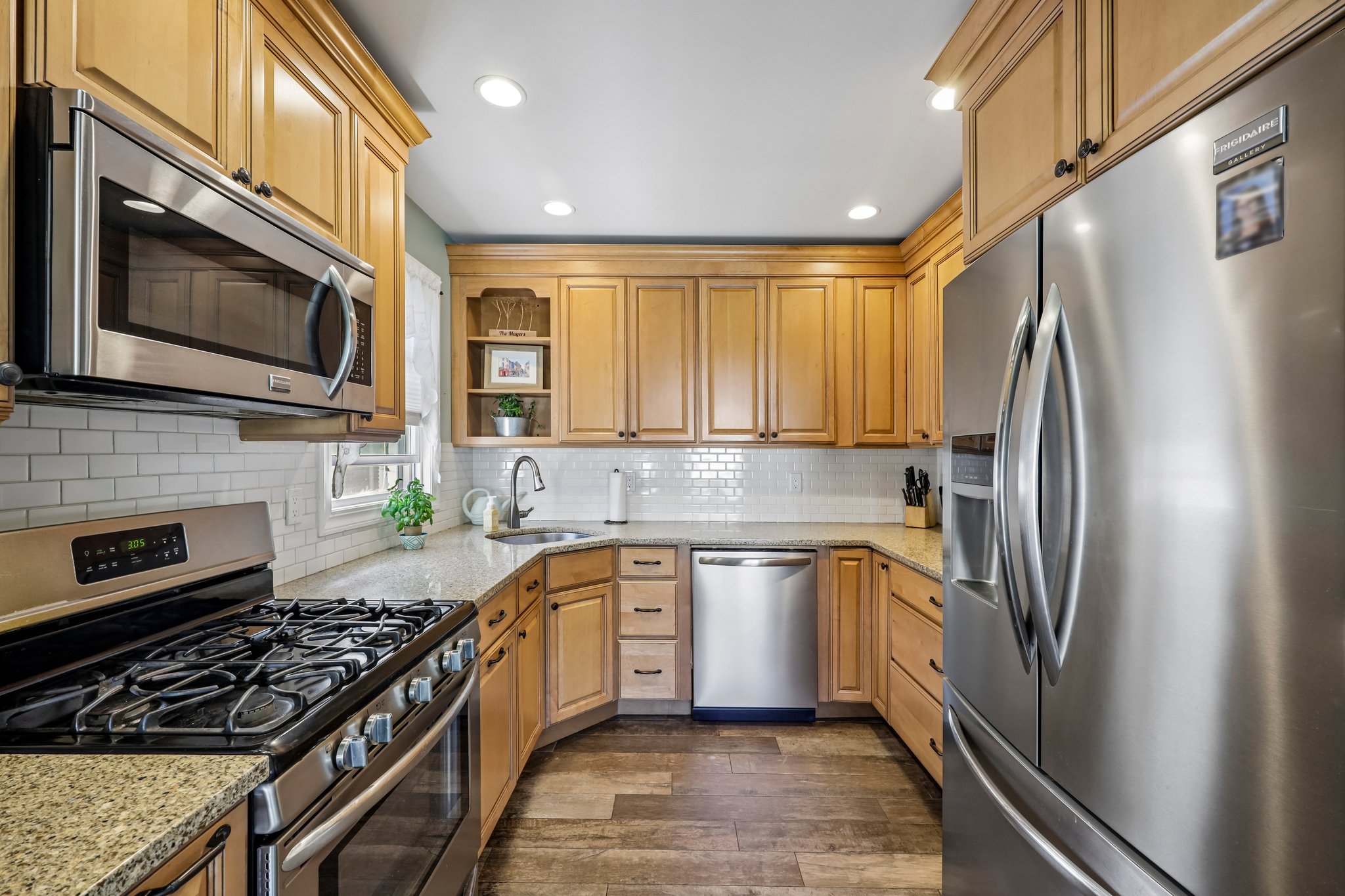 Kilburn Rd-S0306-017.jpg