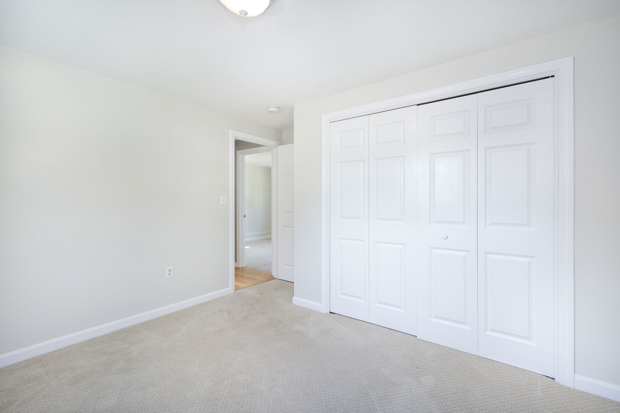  63 Lambert Ave, Weymouth, MA 02189, US Photo 15