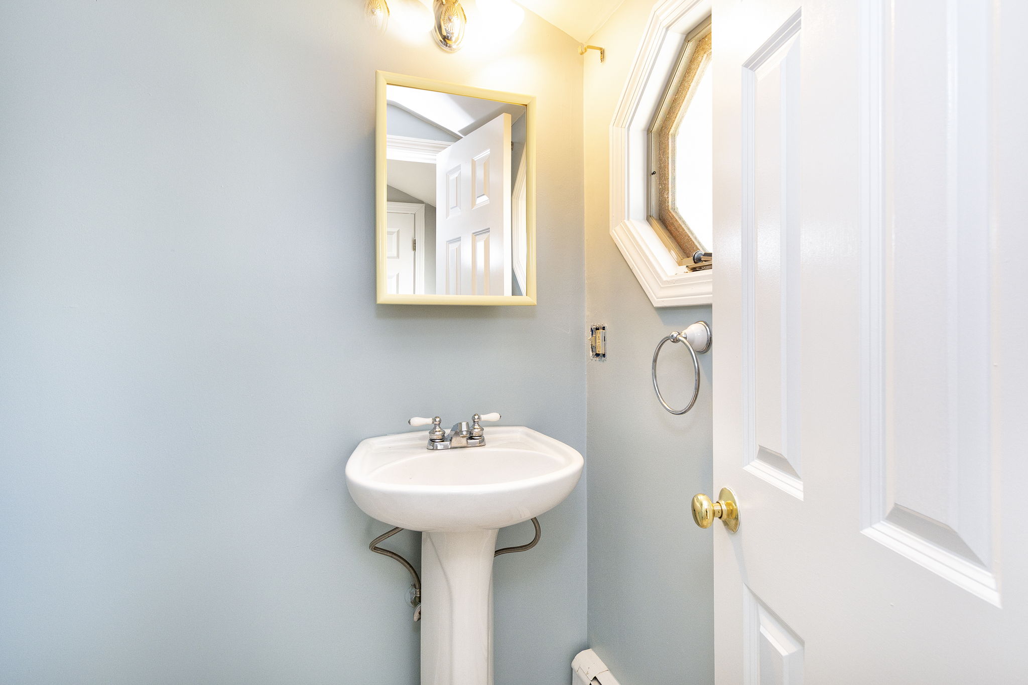  63 Lambert Ave, Weymouth, MA 02189, US Photo 13